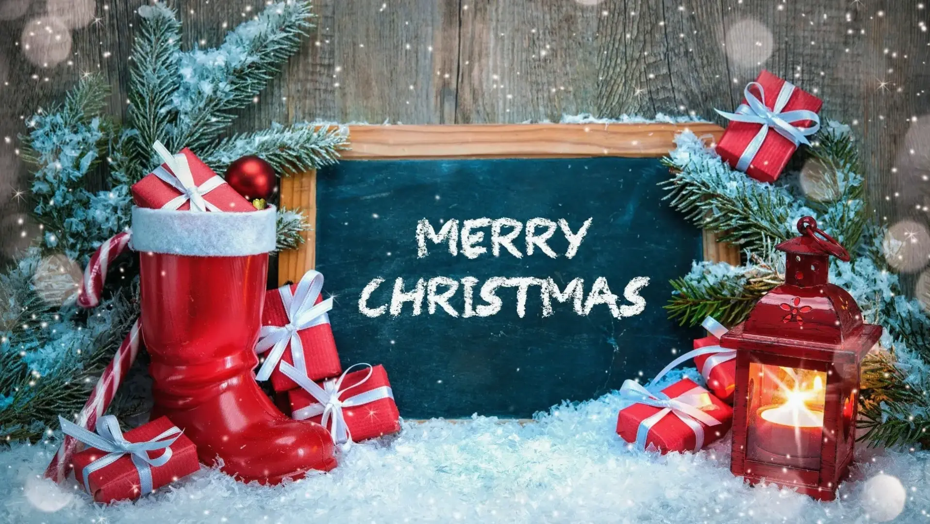 Hình nền Merry Christmas đẹp mang đến không khí lễ hội ấm áp, rực rỡ, giúp màn hình bạn tràn ngập niềm vui và sự tươi mới!
