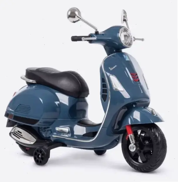 Cảm nhận sự mạo hiểm cùng Vespa Sport Scooter, tốc độ và thiết kế thể thao đỉnh cao.
