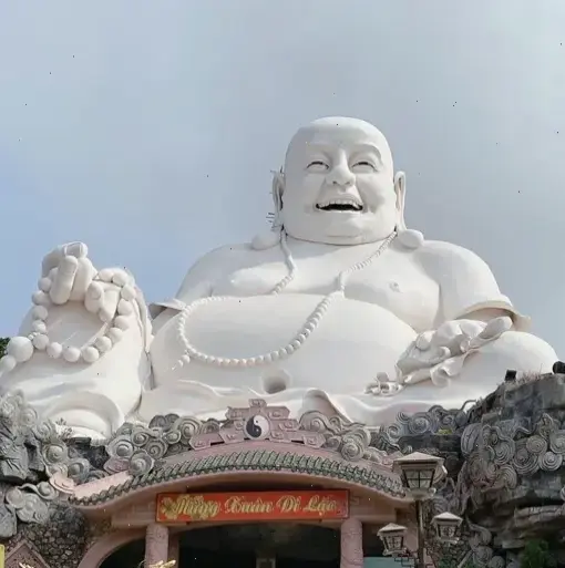 Ảnh Di Lặc tâm linh sâu sắc, giúp kết nối với bản thân và tìm thấy sự bình yên.