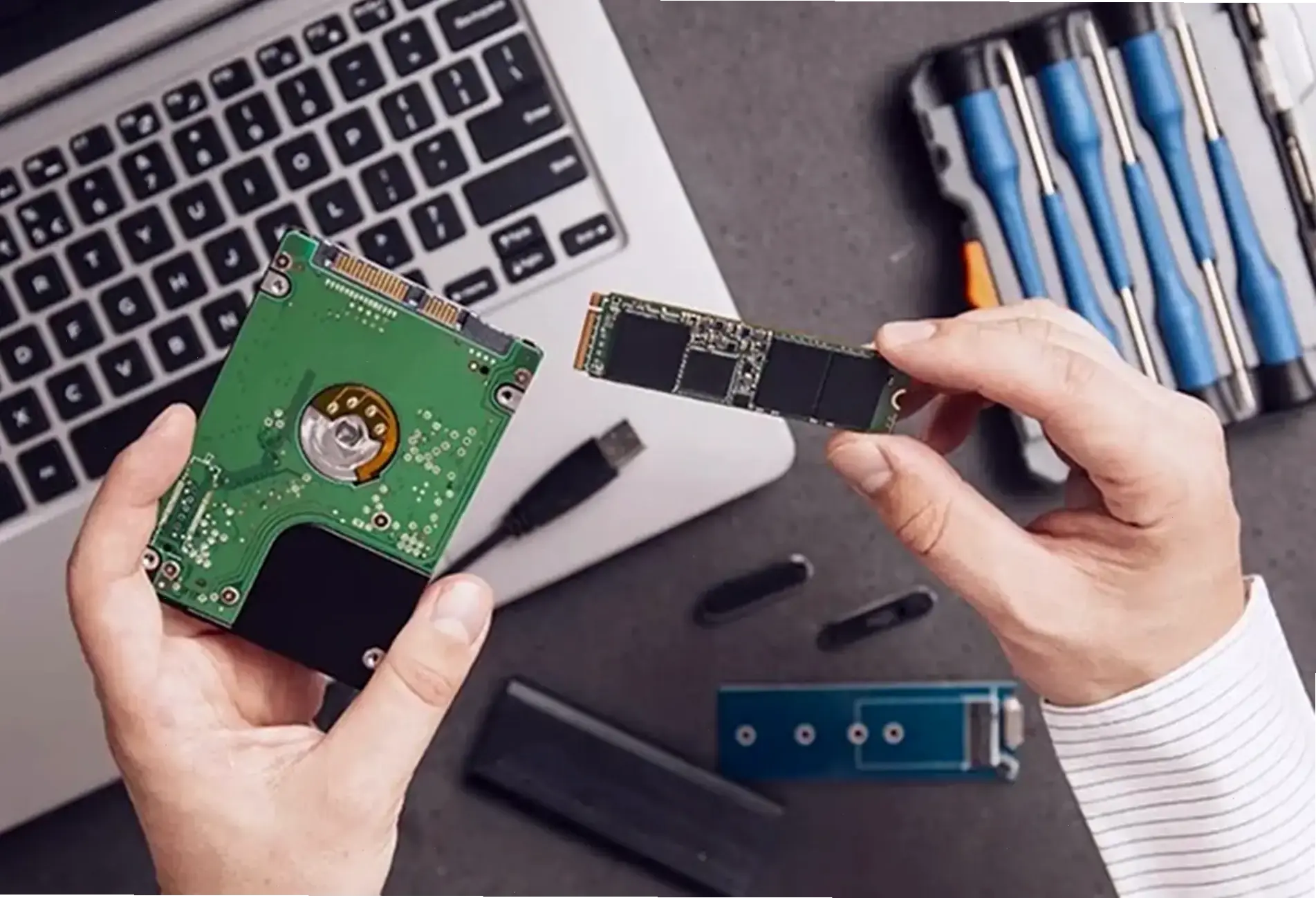 Các Bước Thực Hiện Gắn Ổ Cứng SSD