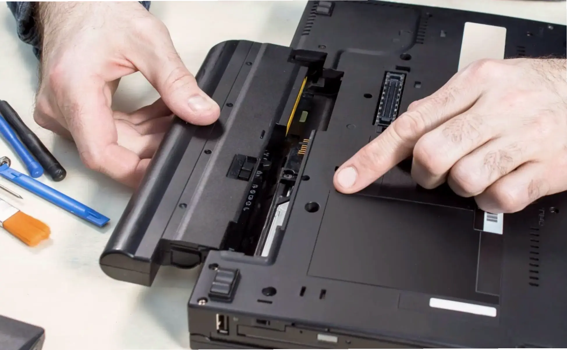 Cách Kiểm Tra Ổ Cứng Laptop Để Đảm Bảo Hiệu Suất Tổng Thể
