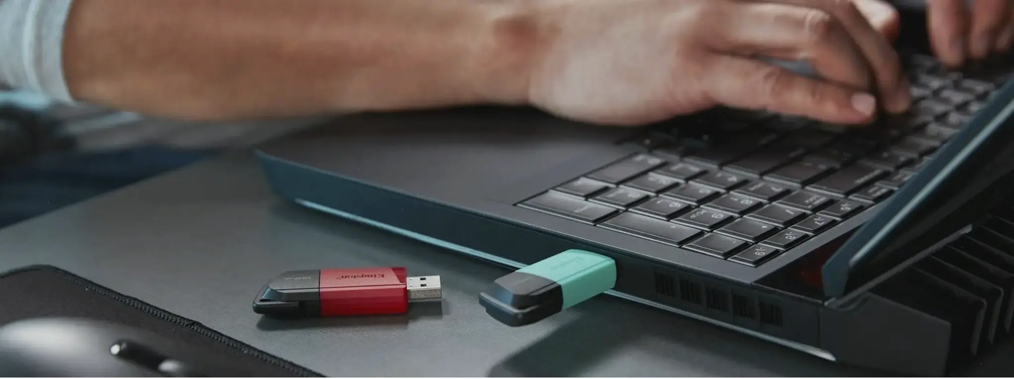 Cách Sử Dụng USB Trên Laptop Đúng Cách