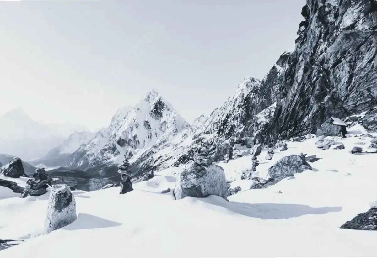 Chào đón bình minh rực rỡ ở Himalaya, nơi ánh nắng đầu tiên đánh thức mọi giác quan và truyền cảm hứng mới mẻ.