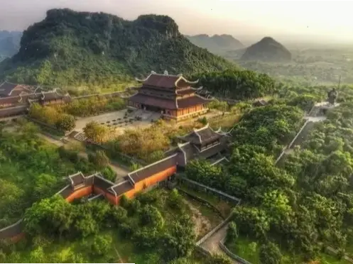 Chùa Bái Đính của Việt Nam – biểu tượng tâm linh, mời bạn khám phá vẻ đẹp văn hóa độc đáo.