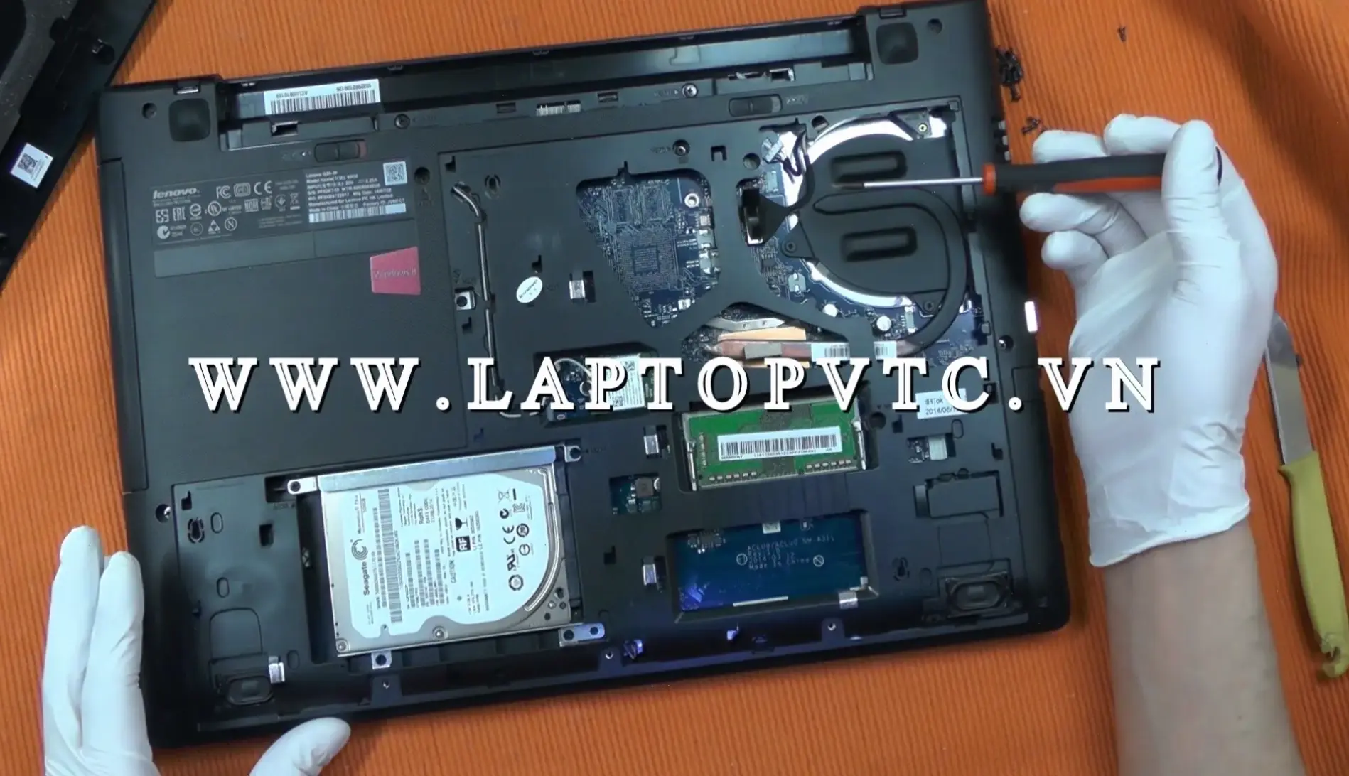 Chuẩn bị cần thiết trước khi tháo laptop