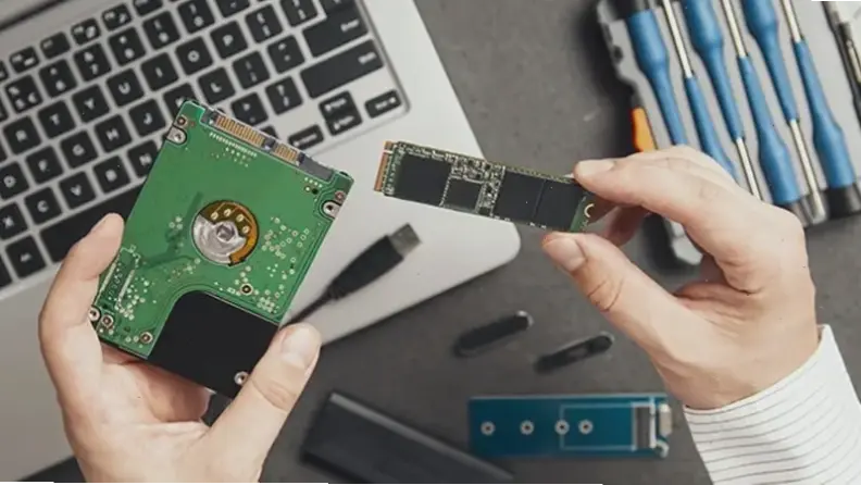 Chuẩn Bị Trước Khi Gắn Ổ Cứng SSD