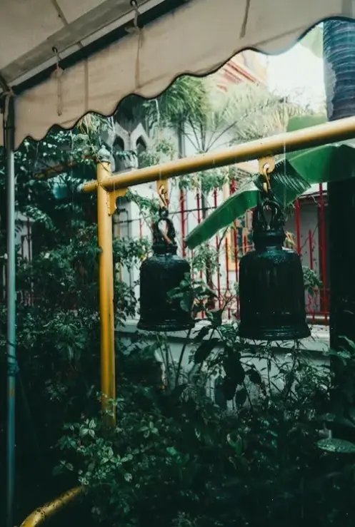 Chuông chùa hỗ trợ thiền định, giúp bạn đạt được sự tĩnh tâm và minh triết sâu sắc.