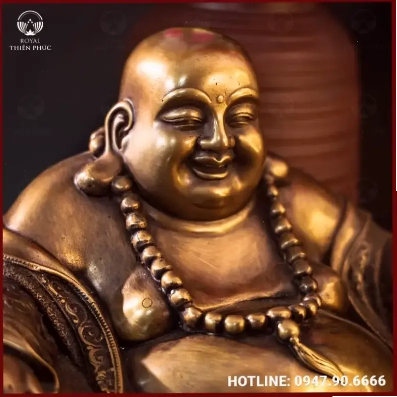 Di Lặc tối giản thanh lịch, giúp không gian thêm hài hòa và tràn đầy năng lượng tích cực.