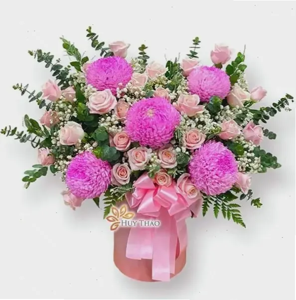 Hình ảnh hoa hồng lãng mạn, khơi dậy cảm xúc ngọt ngào và ấm áp trong ngày 8/3.