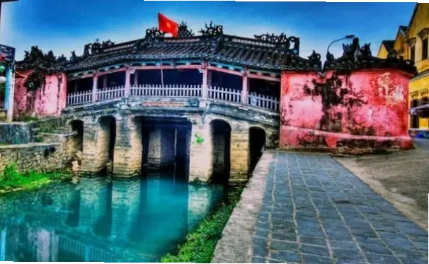 Hình ảnh sống động của Chùa Cầu Hội An, biểu tượng văn hóa với lịch sử phong phú và nét đẹp cổ xưa.