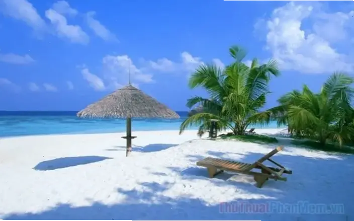Hình nền biển đẹp cuốn hút mọi ánh nhìn với hình ảnh thiên nhiên tinh tế, giúp màn hình của bạn trở nên sống động và đầy cảm hứng.