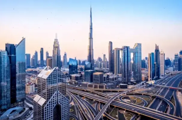 Hình nền Dubai xa hoa, thể hiện sự sang trọng đẳng cấp và lối sống xa xỉ của thành phố.