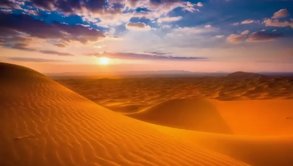 Hình nền sa mạc 4K chất lượng cao, biến desktop thành vùng đất sa mạc sống động và chân thực.