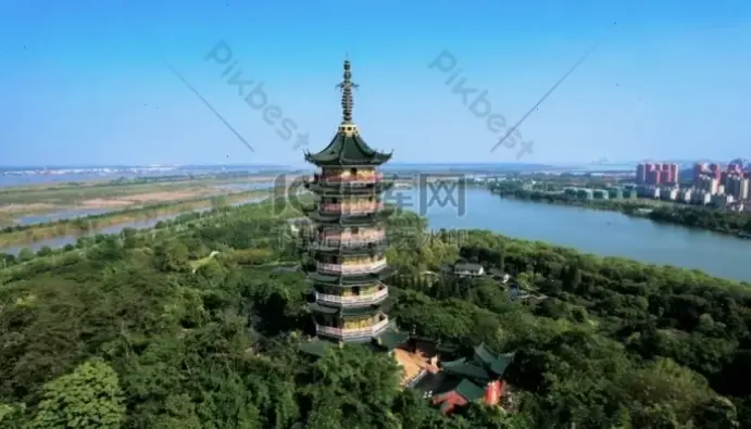 Khám phá nghệ thuật tinh tế qua chuông chùa, với thiết kế đầy cảm hứng, mang đến sự sáng tạo và bình an nội tại.