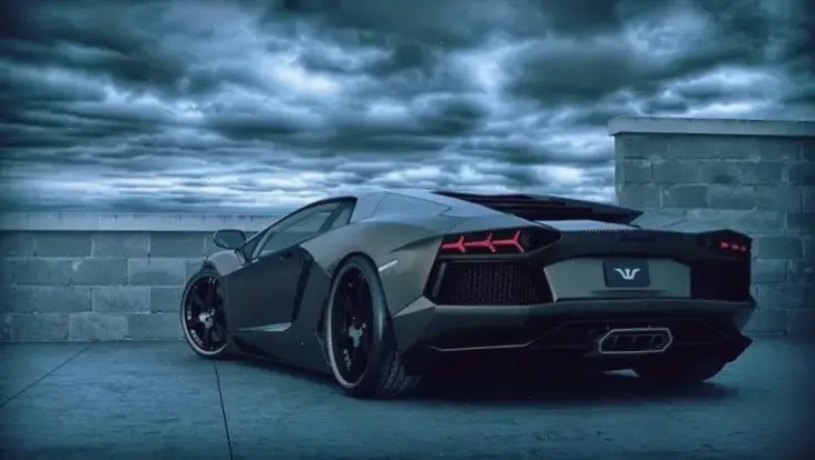 Khám phá vẻ đẹp Lamborghini 4K với hình ảnh sắc nét, mang siêu xe đẳng cấp đến màn hình của bạn.