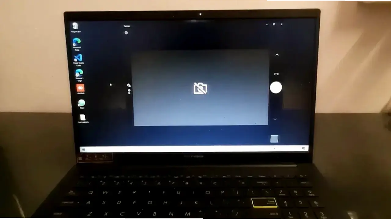 Lý do camera không bật và kinh nghiệm thực tế