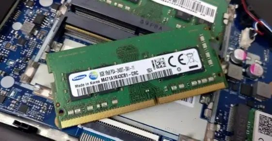 Lý Do Chính Khiến RAM Laptop Chạy Cao