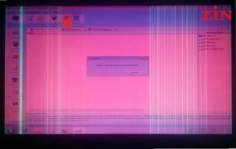 Nguyên nhân phổ biến gây ám màu màn hình laptop