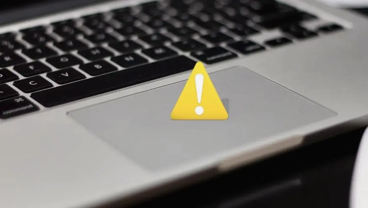 Nguyên Nhân Phổ Biến Khiến Chuột Laptop Tự Di Chuyển