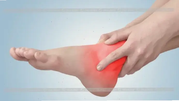 Nguyên nhân và triệu chứng của viêm khớp cổ chân