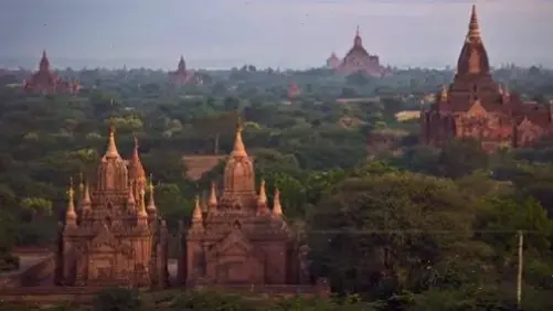 Phong cách tối giản của Phật Miến Điện, giúp bạn tìm thấy sự thanh thản trong đời sống.