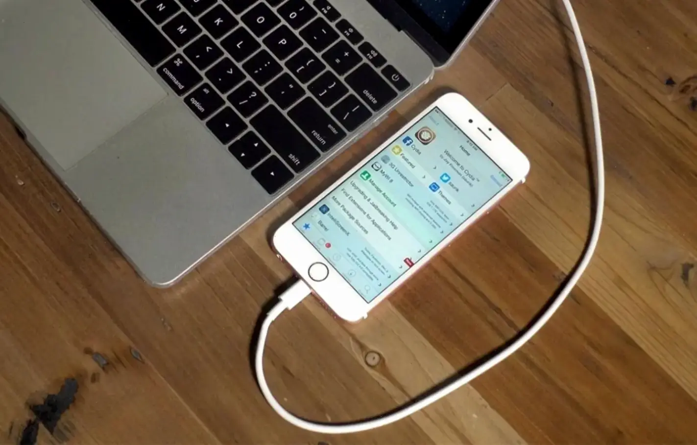 Phương Pháp Cơ Bản: Sử Dụng Cáp USB Để Chuyển Ảnh