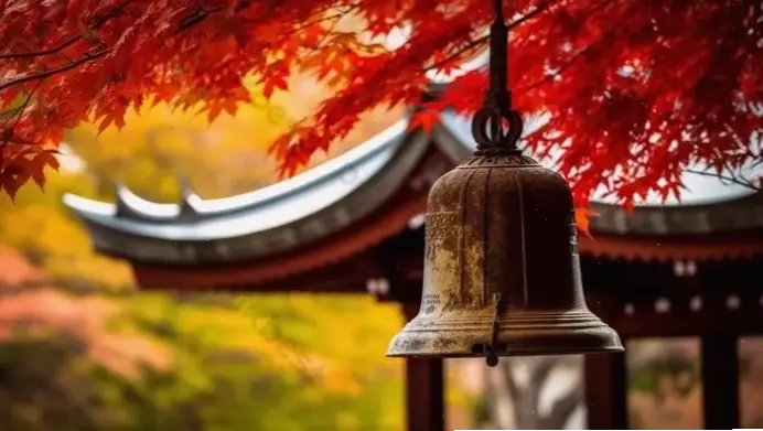 Sự tối giản của chuông chùa, giúp tâm hồn thư thái và tập trung hơn bao giờ.