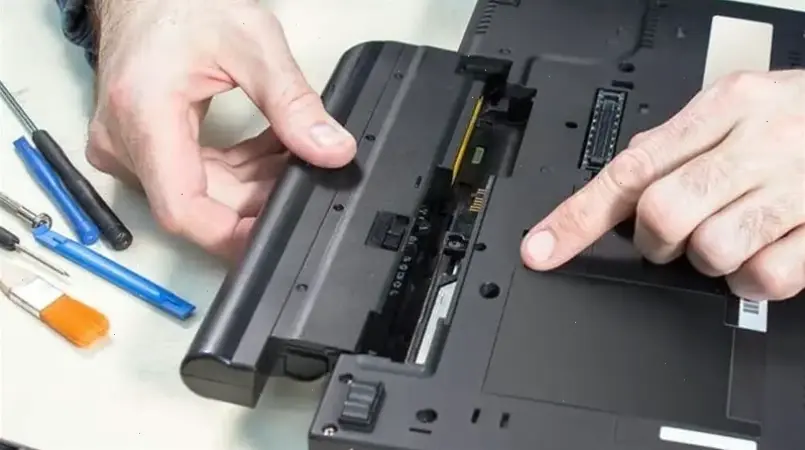 Tại Sao Laptop Kêu Khi Vừa Bật Lên
