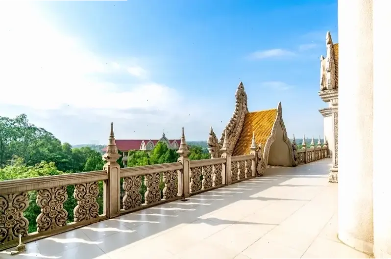 Tìm thấy bình an tại Chùa Bửu Long, với không gian yên bình giúp xoa dịu mọi lo toan cuộc sống.