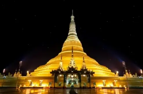 Tìm thấy bình an tuyệt đối trong không gian thiêng liêng của Chùa Myanmar, nơi mọi lo toan tan biến.