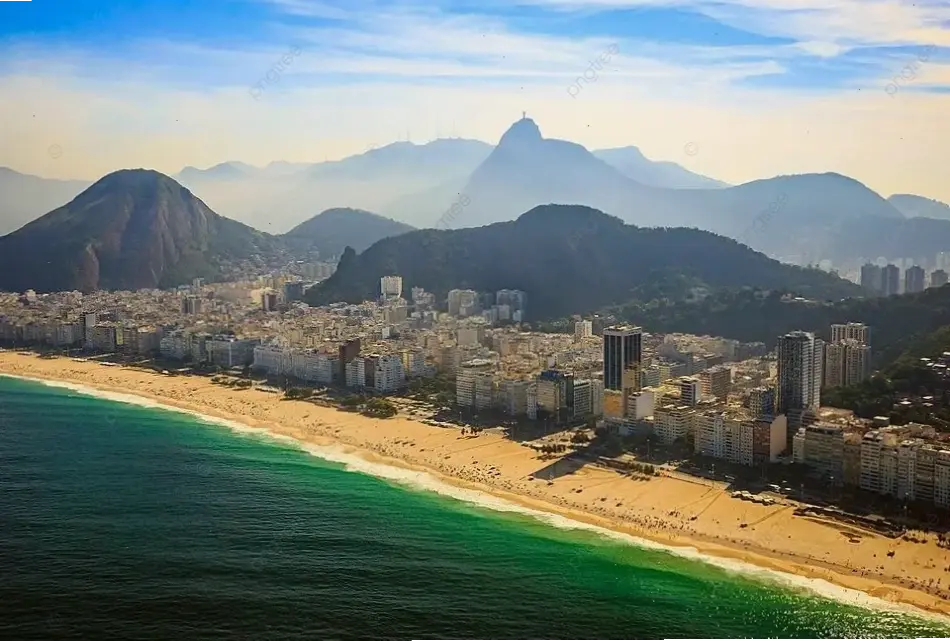 Tượng Chúa Cứu Thế Rio rực rỡ dưới ánh sáng, biểu tượng linh thiêng và vẻ đẹp hùng vĩ của Brazil.