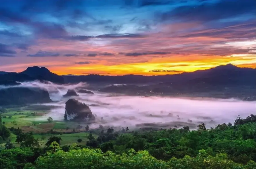 Avatar bình minh 3D mang đến vẻ đẹp rực rỡ, đánh thức năng lượng mới mẻ cho ngày của bạn, khám phá ngay hôm nay!