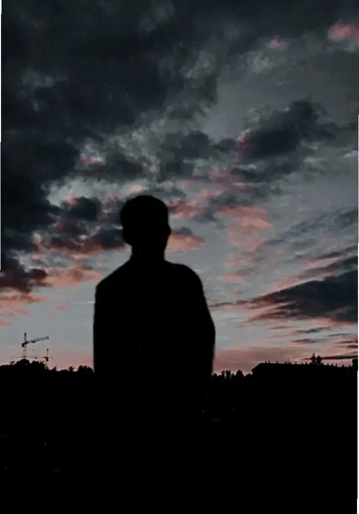 Avatar tâm trạng cô đơn: Khám phá cách thể hiện nỗi lòng sâu lắng, kết nối cảm xúc chân thực và tìm thấy sự đồng cảm ngay hôm nay!