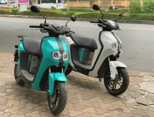 Dễ dàng di chuyển thành phố với DK Bike Gogo Urban Scooter, linh hoạt và phong cách đô thị!