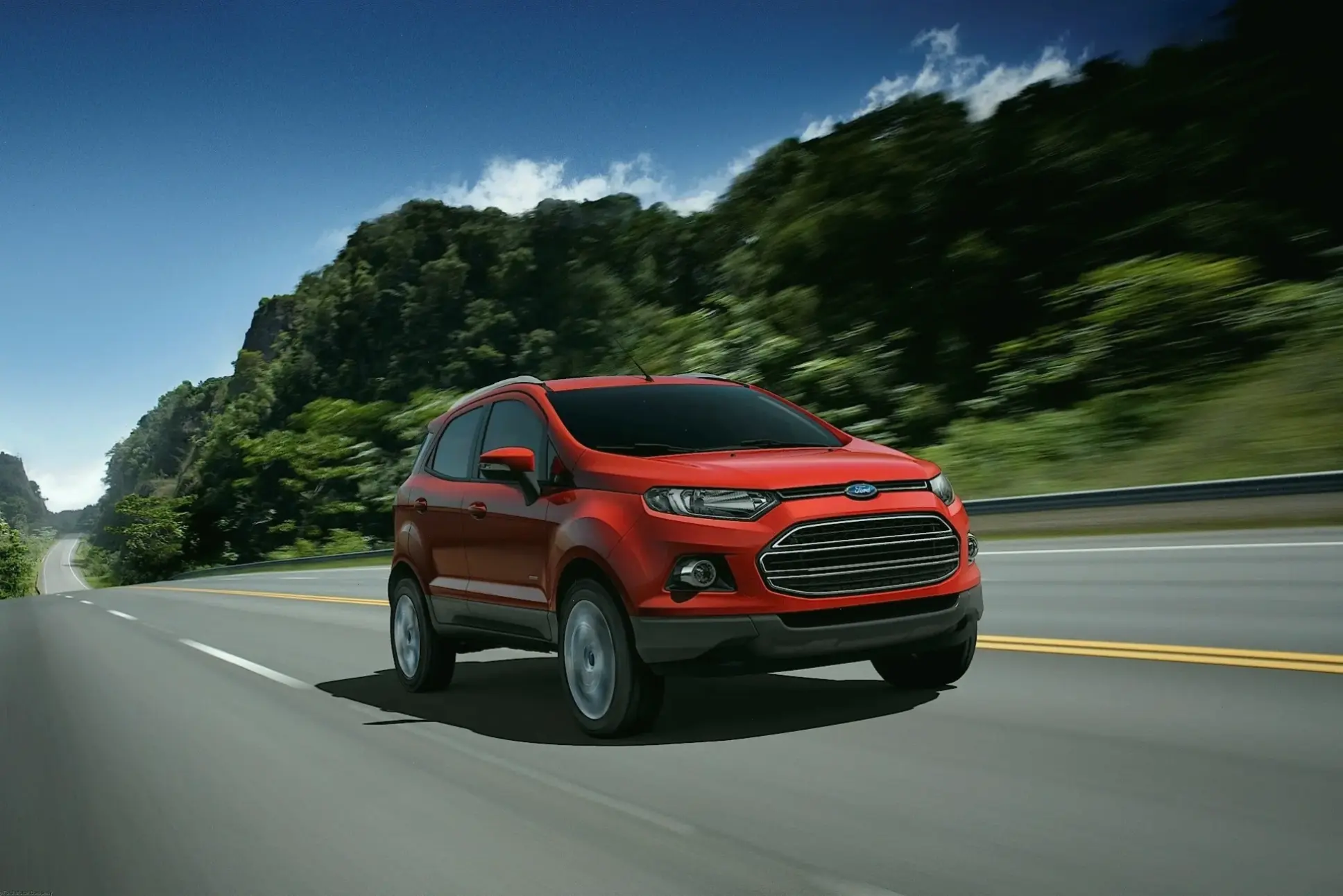 Ford EcoSport 1.5L Engine: Động cơ mạnh mẽ, tiết kiệm, mang lại sức mạnh bền bỉ cho mọi hành trình.