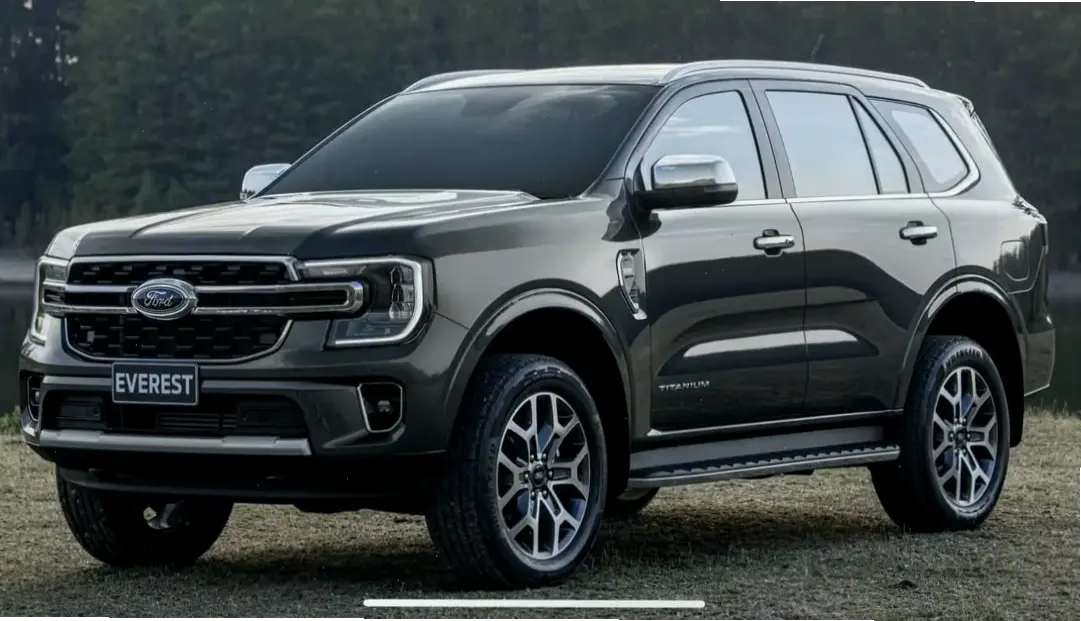 Ford Everest Platinum Vehicle mang đến sự xa xỉ và hiệu suất vượt bậc. Trải nghiệm đỉnh cao ngay hôm nay!
