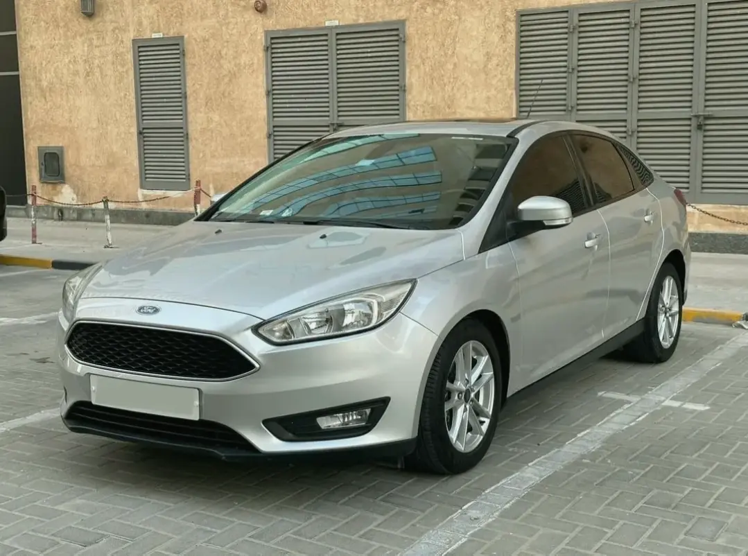 Ford Focus 1.5L Turbo: Động cơ mạnh mẽ, tiết kiệm xăng và cảm giác lái đầy phấn khích.