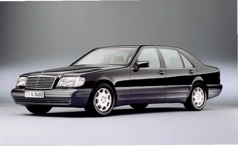 Giữ gìn truyền thống với Mercedes-Benz S-Class Classic Car, biểu tượng lịch lãm.