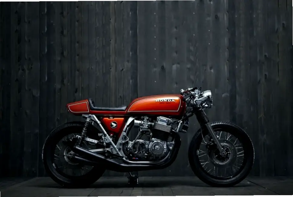 Honda Dunk Sport Motorcycle: Tốc độ ấn tượng, thiết kế thể thao, cảm giác phấn khích!