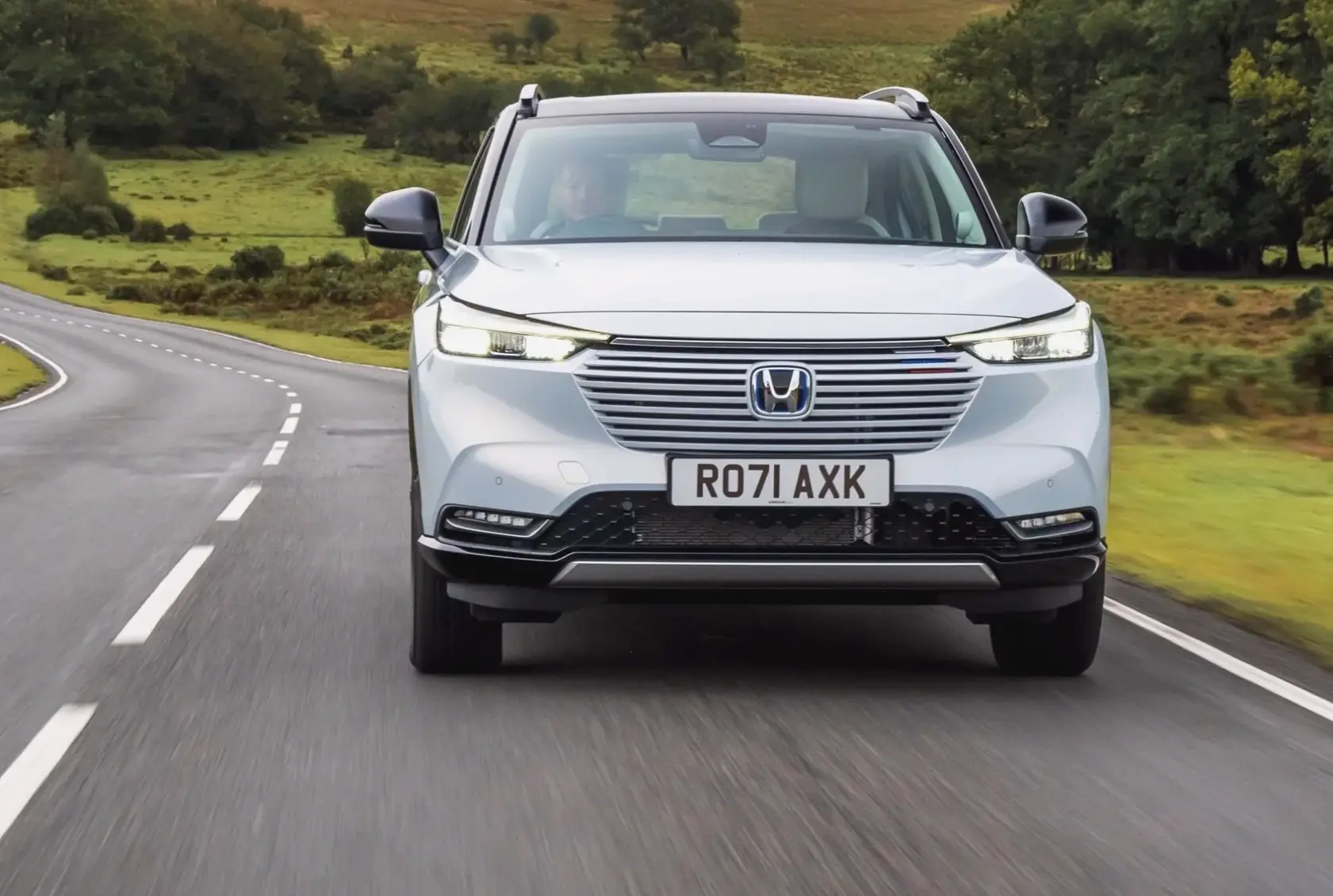 Honda HR-V Eco Car: Lựa chọn thân thiện môi trường, tiết kiệm năng lượng và hiệu suất bền vững.