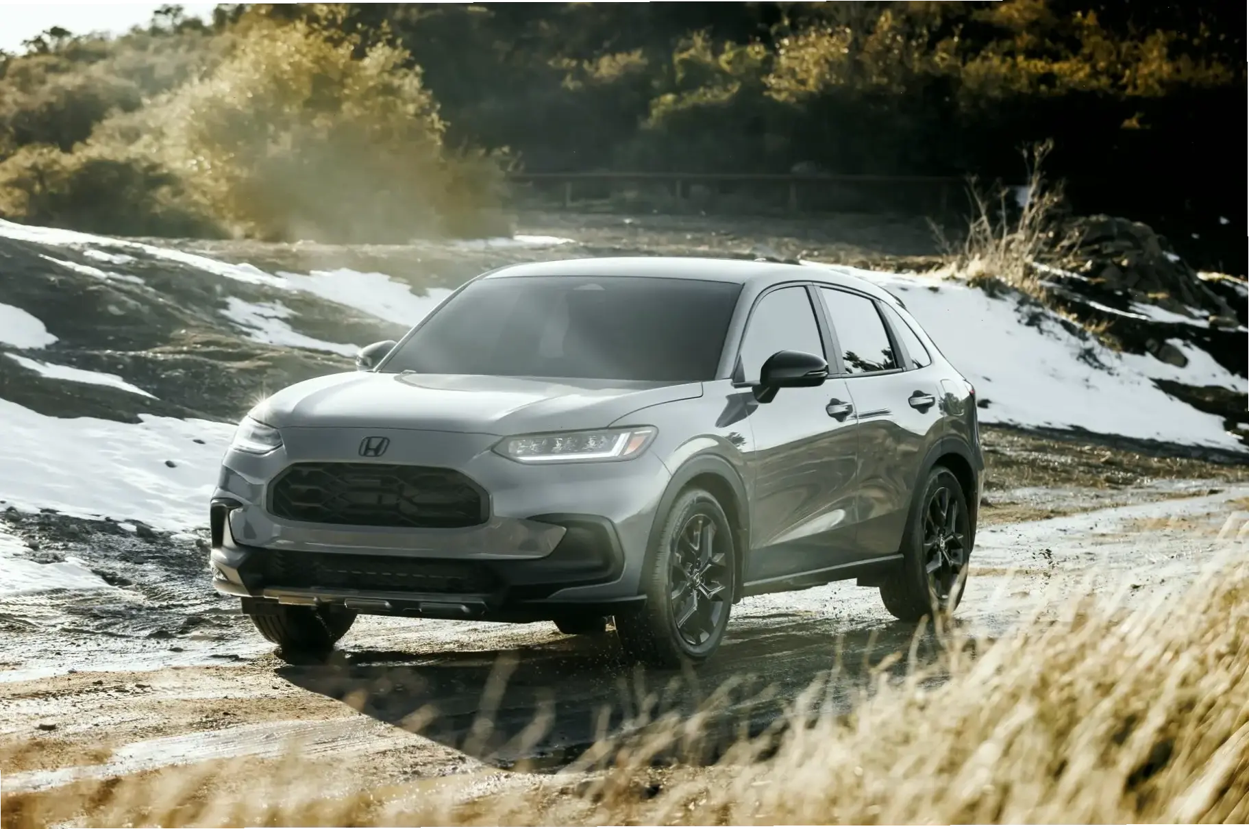 Honda HR-V Sport SUV: Thiết kế thể thao năng động, lý tưởng cho phong cách sống sôi động.