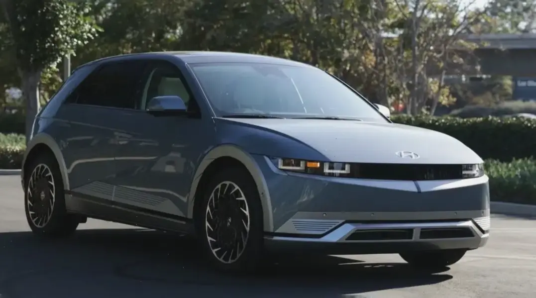 Hyundai Ioniq 5 Luxury Vehicle mang đến sự thoải mái cao cấp và công nghệ tiên tiến cho trải nghiệm lái xe đỉnh cao!