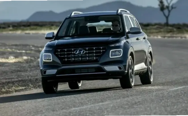 Hyundai Venue Sport SUV thiết kế thể thao, mang đến tốc độ và cảm giác lái phấn khích.