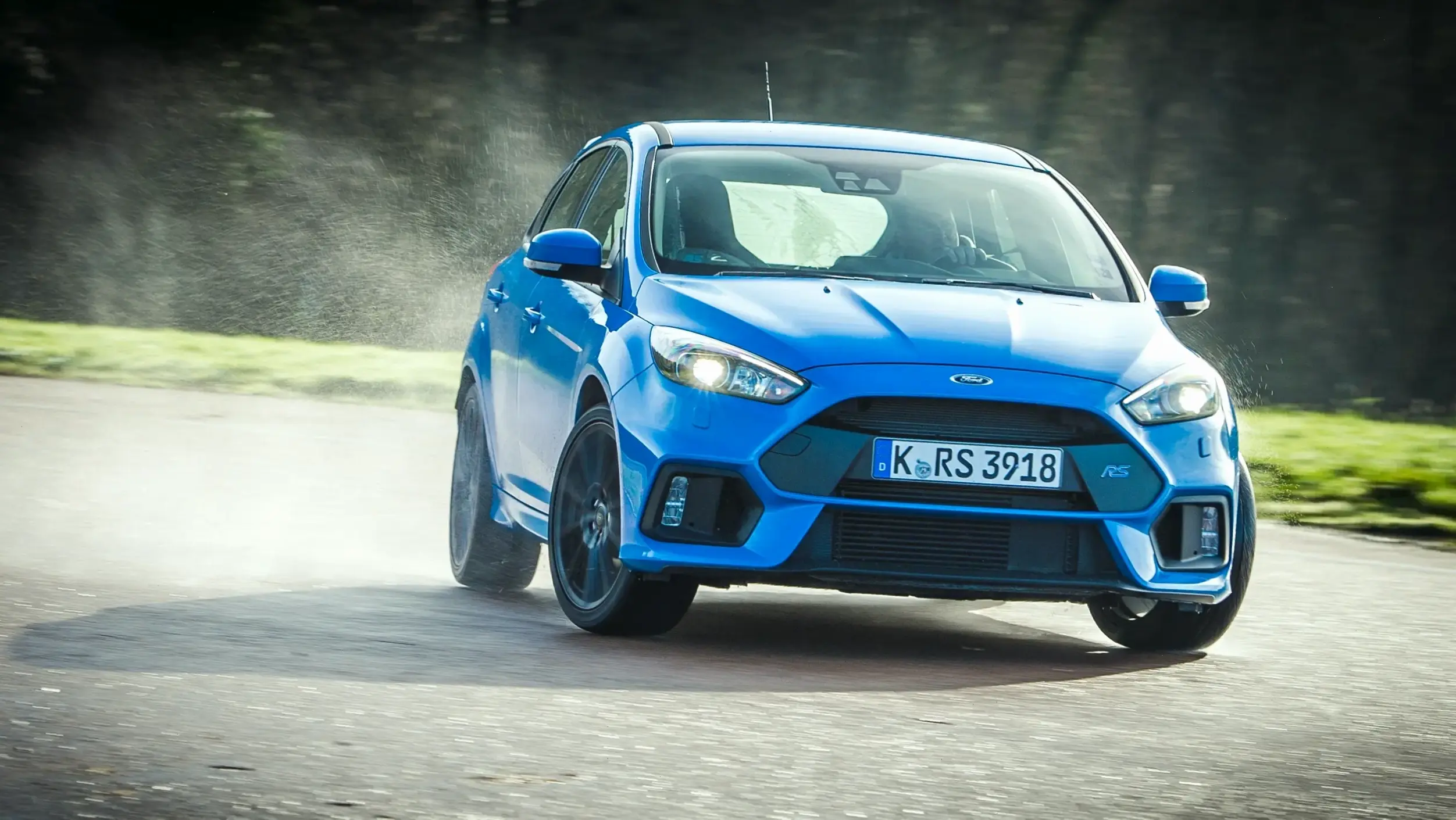 Khám phá Ford Focus Hatchback 2025 với thiết kế tiên tiến và hiệu suất vượt trội cho mọi cung đường.