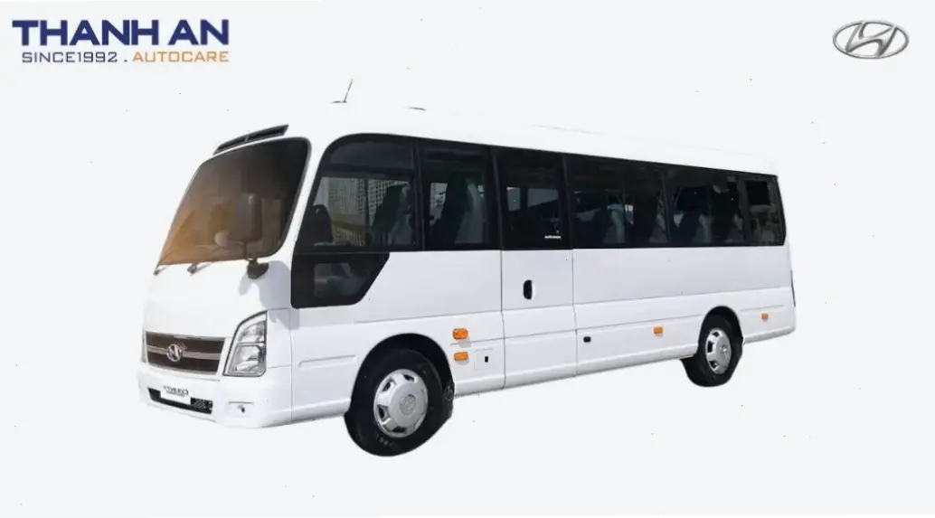 Khám phá Hyundai County Van 2025 với thiết kế hiện đại, động cơ tiết kiệm và không gian thoải mái cho mọi hành trình dài.
