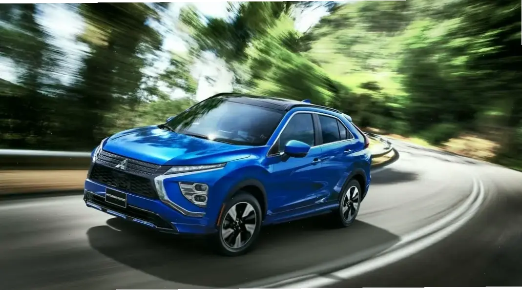 Khám phá sức mạnh Mitsubishi Eclipse Cross 1.5L Turbo, động cơ turbo tiết kiệm nhiên liệu và vận hành mượt mà.