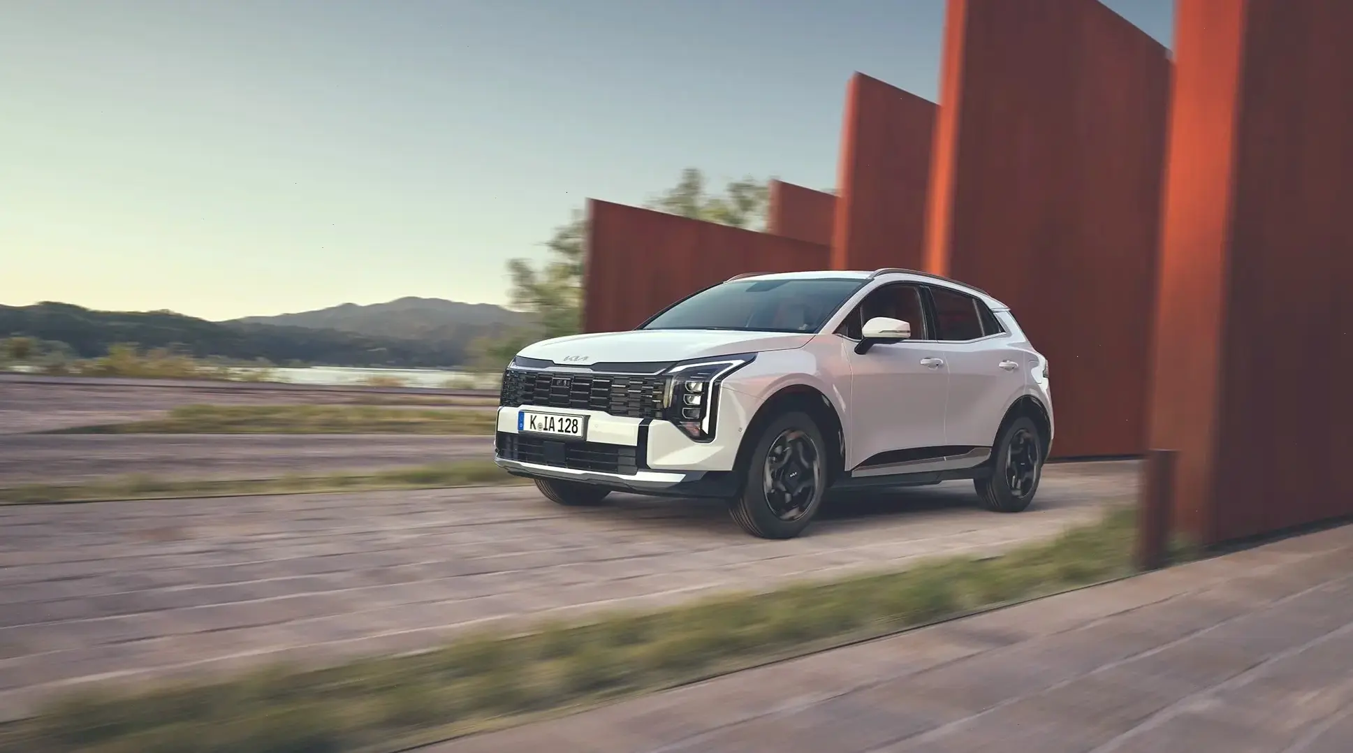 Kia Sportage Eco Car là lựa chọn xanh, thân thiện với môi trường và tiết kiệm năng lượng cho mọi chuyến đi.