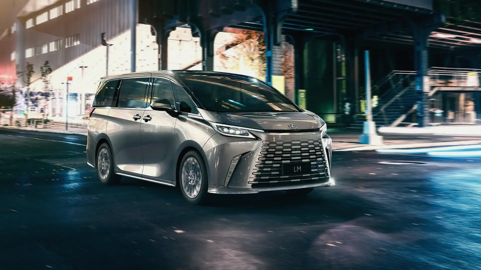 Lexus LM Luxury Vehicle mang đến sự xa xỉ và tinh tế trong từng chi tiết thiết kế.