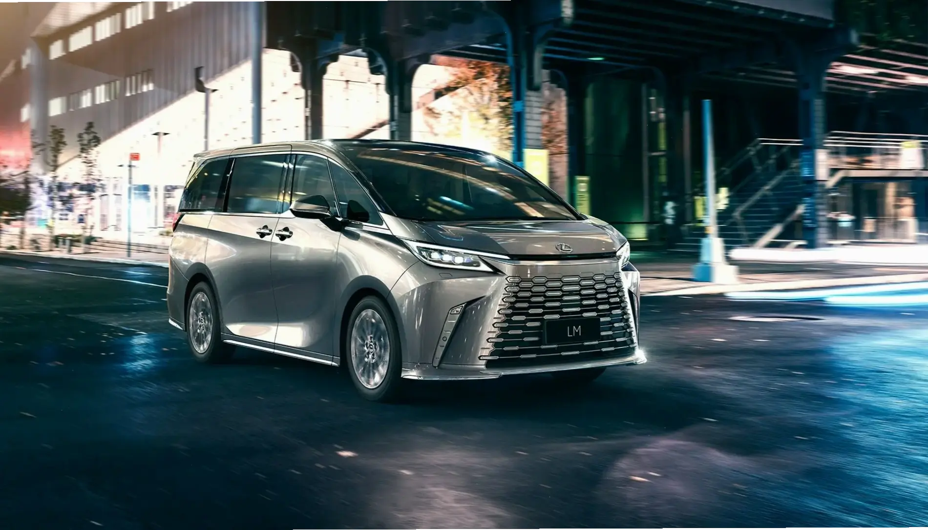 Lexus LM Premium MPV kết hợp sang trọng và tiện nghi cao cấp cho trải nghiệm hoàn hảo.