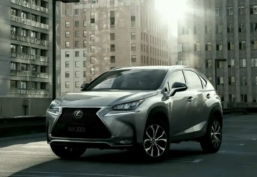Lexus NX Urban Vehicle: Linh hoạt và tiện nghi cho cuộc sống đô thị năng động, dễ dàng chinh phục mọi cung đường.